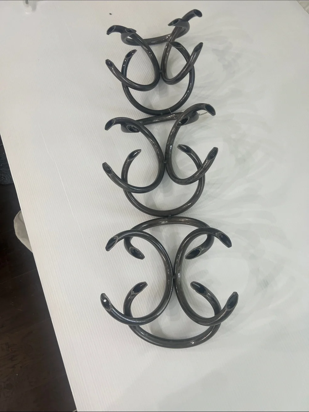 Decorative Metal Wall wine rack horns Hook Rack in gray